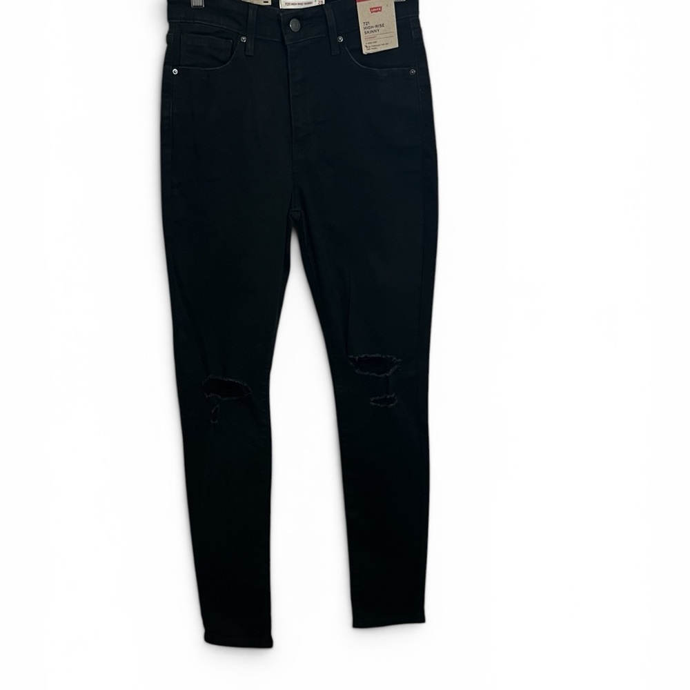 Levi's Women's Black Skinny Jeans with Knee Rips